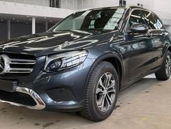 Grau Gebraucht 2016 Mercedes GLC220 Exclusive SUV | 27.980 € (Etwas zu teuer)