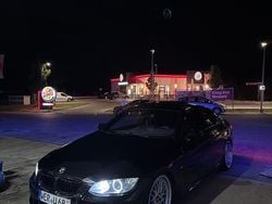 Schwarz Gebraucht 2009 BMW 330 M Sport Coupé | 10.390 € (Fairer Preis)