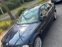 Blau Gebraucht 2003 BMW 320 Coupé | 2.200 € (Superpreis)