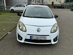 Weiß Gebraucht 2009 Renault Twingo Kleinwagen | 1.500 € (Fairer Preis)