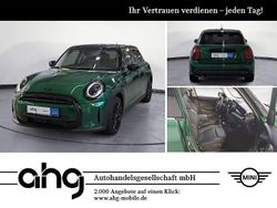 Grün Gebraucht 2022 Mini Cooper Classic Kleinwagen | 23.930 € (Teuer)