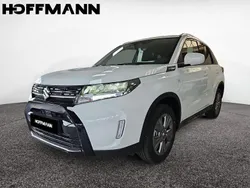 Cool white pearl metallic Neu 2025 Suzuki Vitara Comfort SUV | 26.929 € (Fairer Preis)