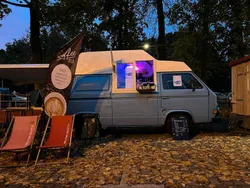 Blau Gebraucht 1986 VW T3 Van | 16.999 €