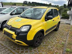 Gelb Gebraucht 2020 Fiat Panda Cross Cross Kleinwagen | 5.750 € (Guter Preis)