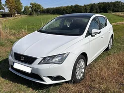Weiß Gebraucht 2013 Seat Leon Style Limousine | 6.400 € (Fairer Preis)