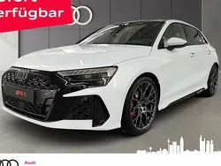 Weiß Neu 2025 Audi RS3 Sportback Ambiente Kleinwagen | 72.980 €