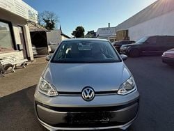 Grau Gebraucht 2018 VW up! Kleinwagen | 5.100 € (Guter Preis)