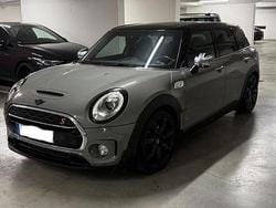 Grau Gebraucht 2018 Mini Clubman Kombi | 18.900 €