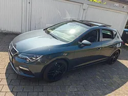 Grau Gebraucht 2019 Seat Leon FR Limousine | 17.200 € (Fairer Preis)