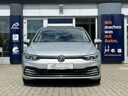 Silber Gebraucht 2021 VW Golf VIII Style Limousine | 16.950 € (Guter Preis)
