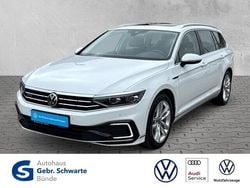 Weiß Gebraucht 2021 VW Passat GTE Kombi | 20.780 € (Guter Preis)