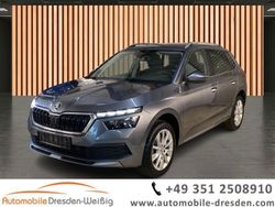 Grau graphitegrau metallic (metallic) Gebraucht 2024 Skoda Kamiq Ambition SUV | 23.890 € (Fairer Preis)