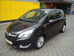 Schwarz Gebraucht 2015 Opel Meriva Style Van / Kleinbus | 3.550 €