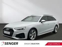 Weiß Gebraucht 2023 Audi A4 S-Line Kombi | 41.880 € (Fairer Preis)