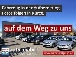 Navarra blau metallic (metallic) Gebraucht 2024 Audi e-tron S-Line SUV | 39.980 € (Guter Preis)