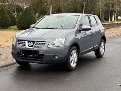 Grau Gebraucht 2010 Nissan Qashqai Acenta SUV | 5.300 € (Fairer Preis)