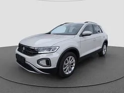 Grün Gebraucht 2023 VW T-Roc Life SUV | 26.849 € (Fairer Preis)