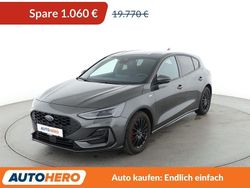 Grau Gebraucht 2022 Ford Focus ST-Line X Limousine | 18.710 € (Fairer Preis)