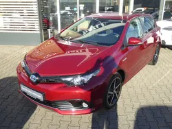 Red mc. Gebraucht 2018 Toyota Auris Hybrid Team Kleinwagen | 14.990 € (Fairer Preis)