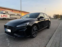 Schwarz Gebraucht 2021 Hyundai i30 N Line Limousine | 19.750 € (Fairer Preis)