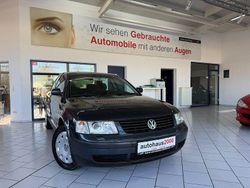 Grün Gebraucht 2000 VW Passat Limousine | 1.950 € (Fairer Preis)