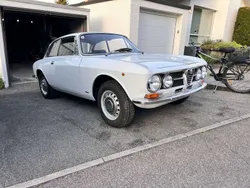 Weiß Gebraucht 1971 Alfa Romeo 1750 Veloce Limousine | 39.900 €