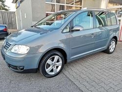 Grau Gebraucht 2005 VW Touran Highline Van / Kleinbus | 1.950 € (Guter Preis)