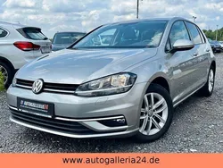 Tungsten silver (metallic) Gebraucht 2019 VW Golf VII Comfortline Limousine | 15.990 € (Fairer Preis)