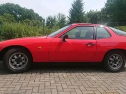 Rot Gebraucht 1981 Porsche 924 Coupé | 9.200 €