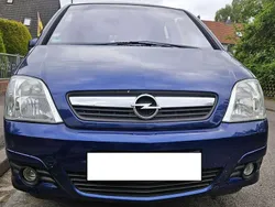 Blau Gebraucht 2006 Opel Meriva Cosmo Van / Kleinbus | 2.800 € (Fairer Preis)