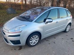 Grau Gebraucht 2010 Citroën C4 Picasso Chic Van / Kleinbus | 5.900 € (Etwas zu teuer)