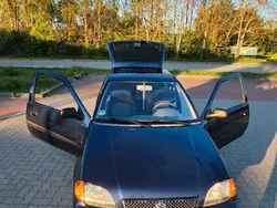 Blau Gebraucht 2002 Suzuki Swift GLS Kleinwagen | 2.100 €