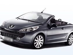 Schwarz Gebraucht 2008 Peugeot 207 CC Cabrio | 1.111 € (Superpreis)