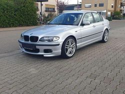 Silber Gebraucht 2002 BMW 320 Limousine | 2.200 € (Superpreis)