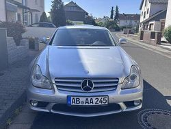 Silber Gebraucht 2006 Mercedes CLS500 AMG Coupé | 12.000 €