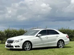 Weiß Gebraucht 2009 Mercedes E500 AMG Limousine | 38.115 €