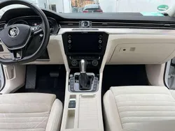 Weiß Gebraucht 2022 VW Passat Kombi | 19.900 € (Superpreis)