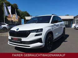 Weiß Gebraucht 2024 Skoda Karoq SportLine SUV | 38.900 € (Etwas zu teuer)