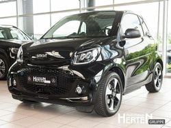 Bodypanels in black Gebraucht 2024 Smart ForTwo Electric Drive Exclusive Coupé | 16.900 € (Fairer Preis)