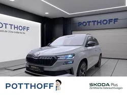 Grau Gebraucht 2024 Skoda Karoq SportLine SUV | 35.777 € (Guter Preis)