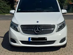 Gebraucht 2014 Mercedes V220 Avantgarde Edition Van / Kleinbus | 26.900 € (Fairer Preis)