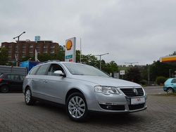 Silber Gebraucht 2010 VW Passat Comfortline Kombi | 4.350 €
