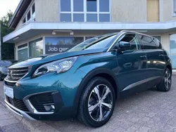 Grün Gebraucht 2020 Peugeot 5008 Allure Van / Kleinbus | 15.990 € (Fairer Preis)