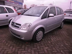 Silber Gebraucht 2006 Opel Meriva Edition Van / Kleinbus | 4.800 €