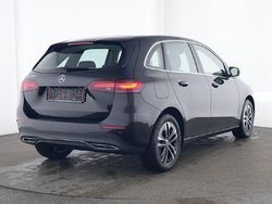 Gebraucht 2023 Mercedes B250e Van / Kleinbus | 30.490 € (Fairer Preis)