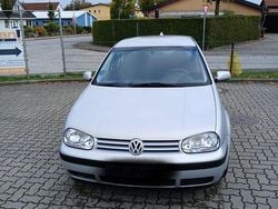 Silber Gebraucht 1999 VW Golf IV Kleinwagen | 1.200 € (Superpreis)