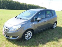 Grau Gebraucht 2015 Opel Meriva drive Van / Kleinbus | 9.200 € (Fairer Preis)