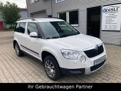 Weiß Gebraucht 2013 Skoda Yeti Elegance SUV | 11.990 € (Fairer Preis)