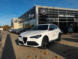 Weiß Gebraucht 2023 Alfa Romeo Stelvio Premium SUV | 42.890 € (Teuer)