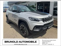 Silber Gebraucht 2022 Jeep Compass Trailhawk SUV | 33.900 € (Teuer)